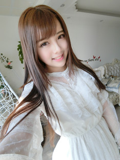 软软爱卖萌个人动态 - 软软爱卖萌直播间 - 美女