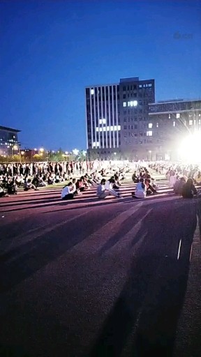 鸟巢演出《目前彩排中》千人表演