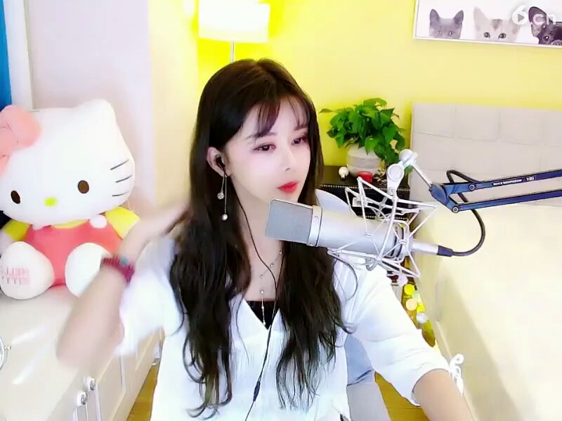 我女神很有女人味