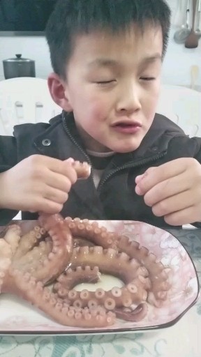 长腿八爪鱼