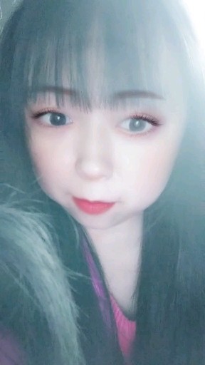 我们分手这么久了你没交新朋友。