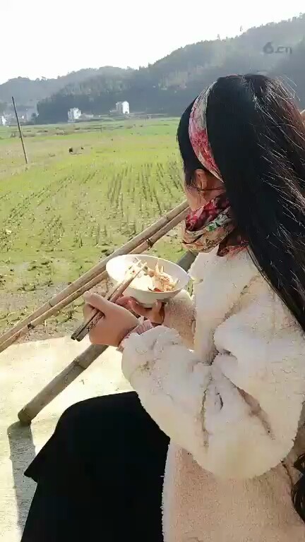 😂