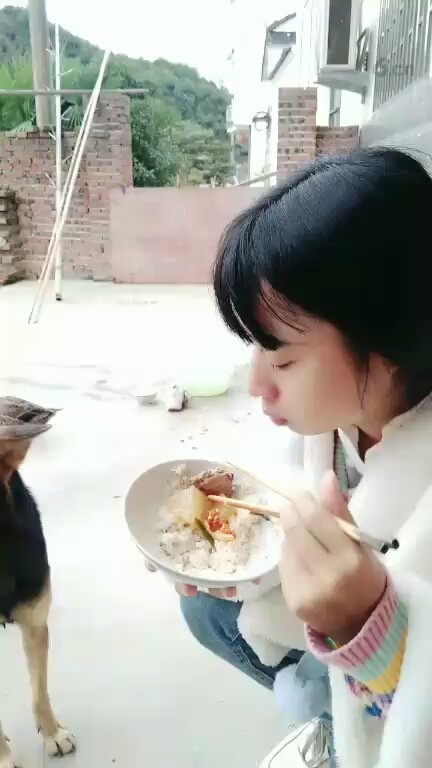 😂