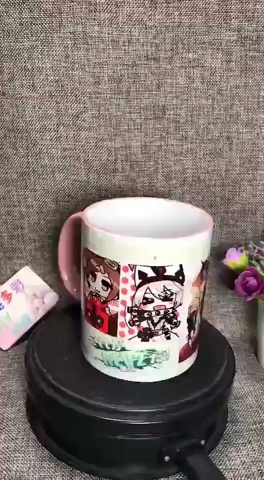 印照边彩水杯