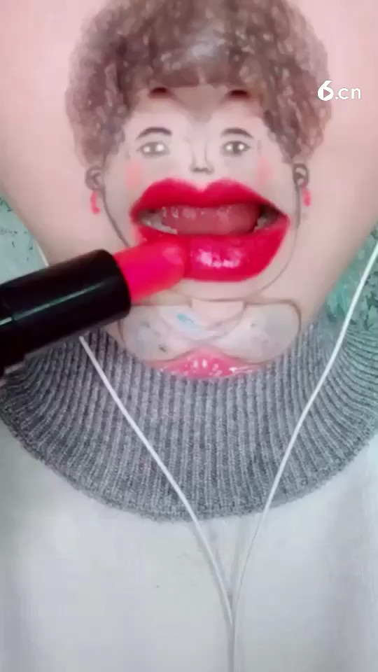 擦屁股哈哈