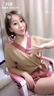 小姐姐管够你酒肉