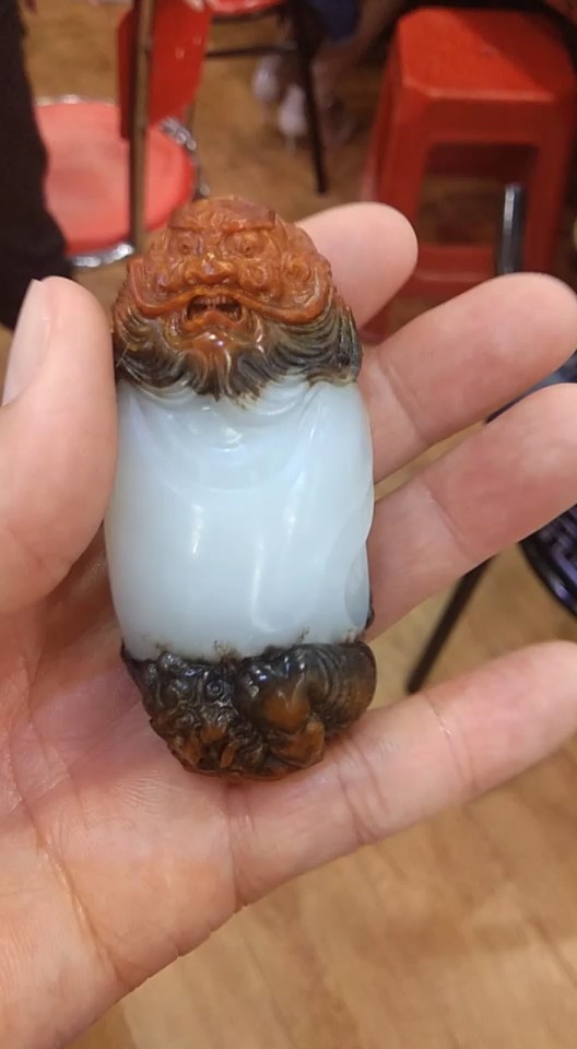和田玉三色钟馗欣赏