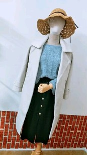 超大牌羊呢外套，