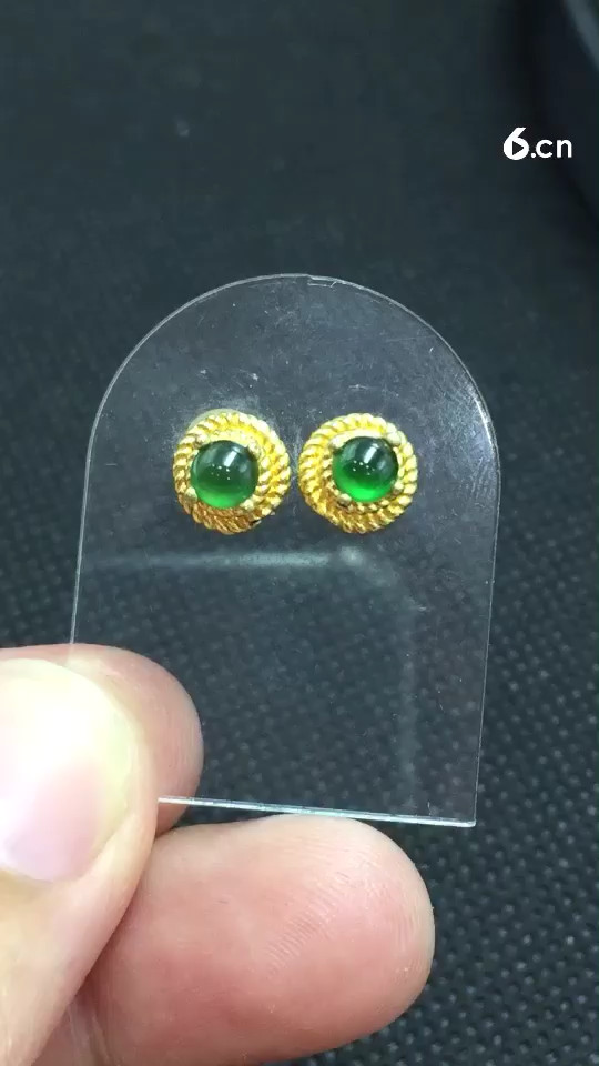 秧苗绿戒面