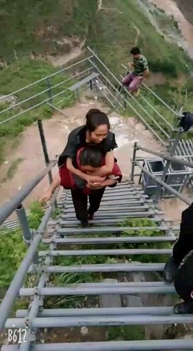 悬崖村  厉害了我的姐