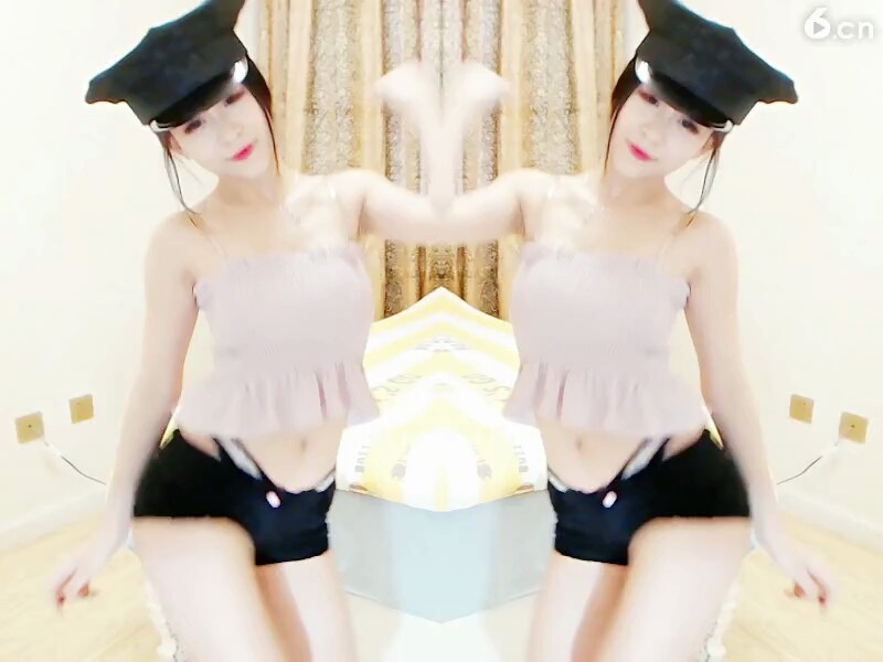 小美女