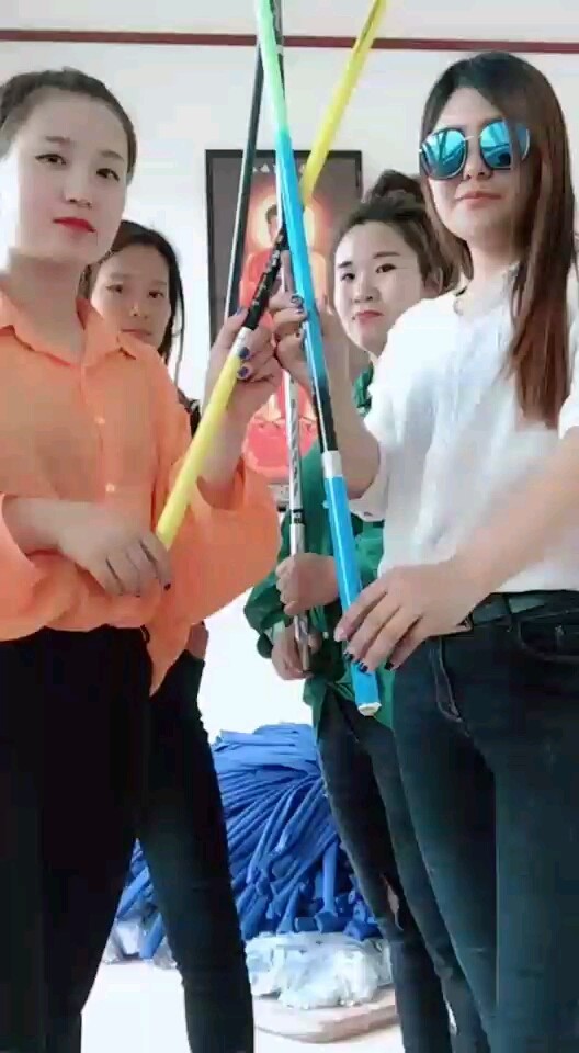 鱼竿美人更美
