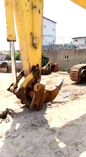 小松650怠速支车