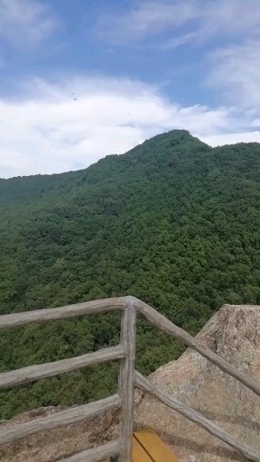 登山