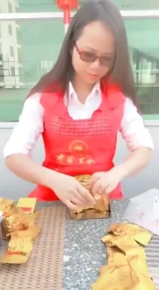 远处传来多么熟悉的声音