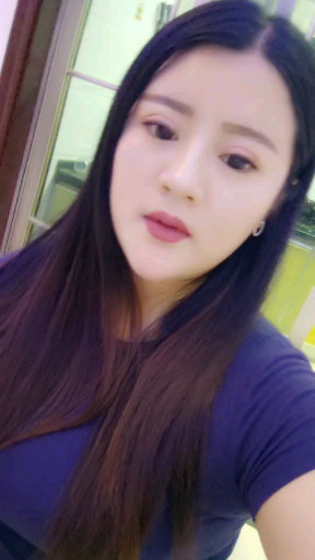 我是朵朵，你们吃饭了嘛？