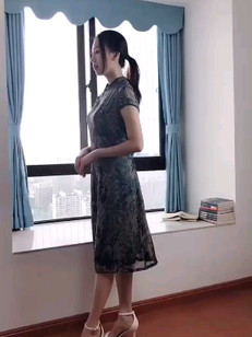 大姐姐～(￣▽￣～)~小姐姐