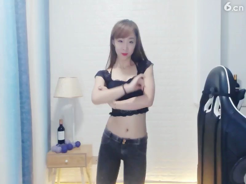 《是》