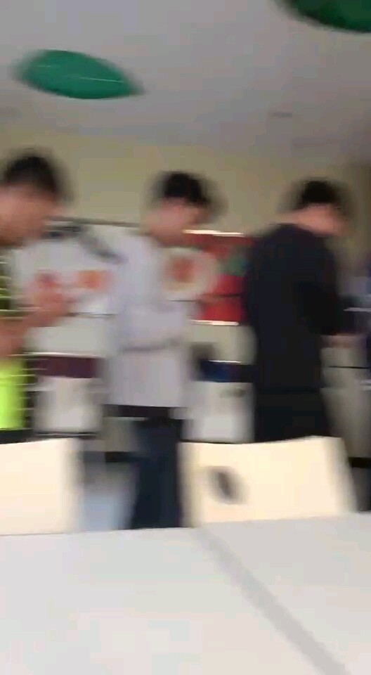 见过这么大阵势的么？