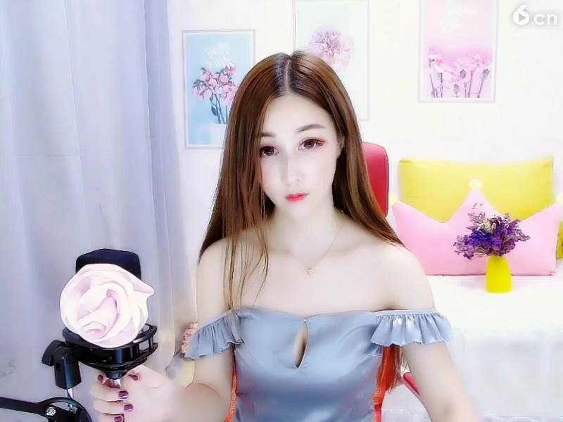 浅蓝天公主😂