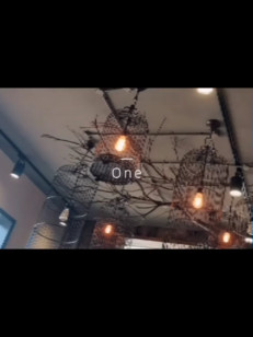 大家好！我是唱歌的簡(jiǎn)約！