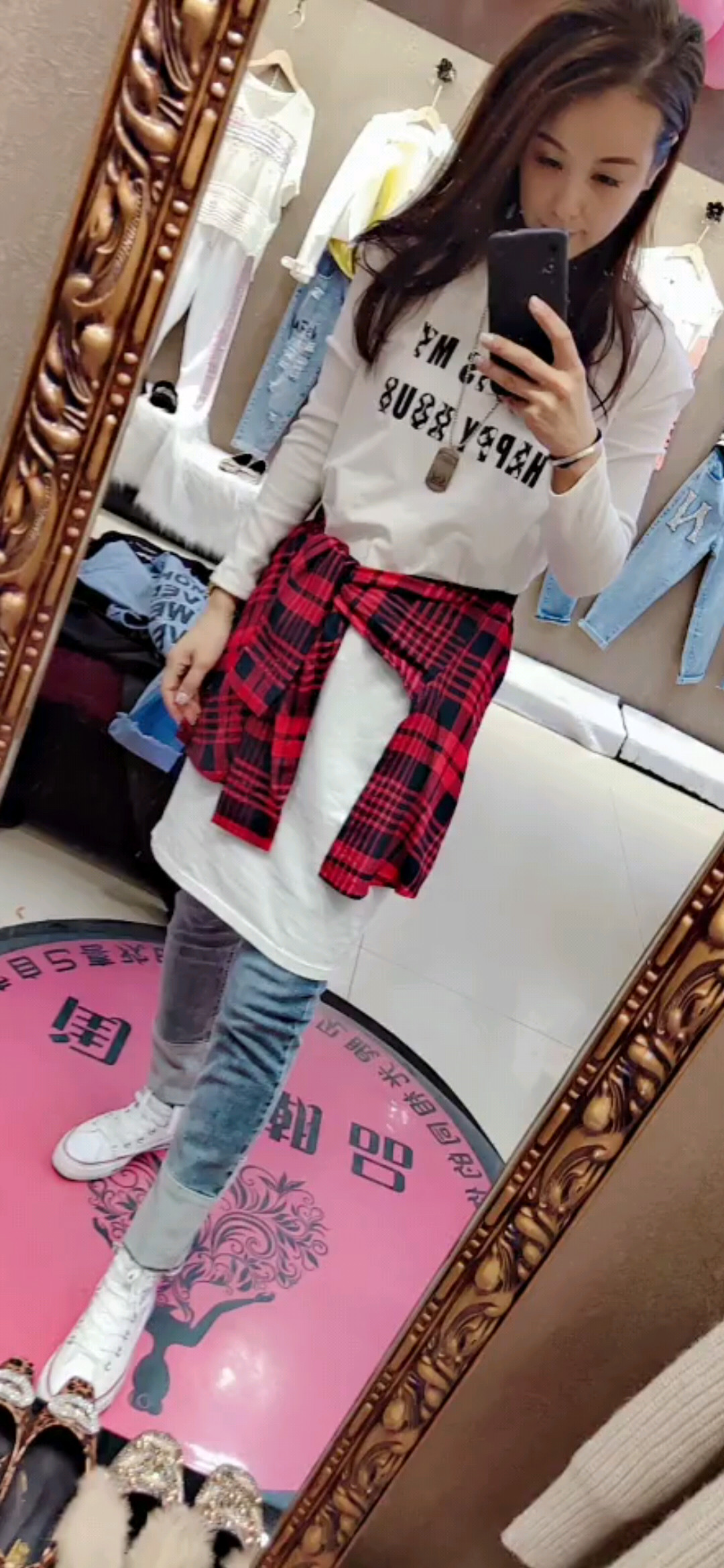 女人就是愿意美，哈哈