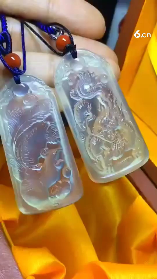 岫玉高冰