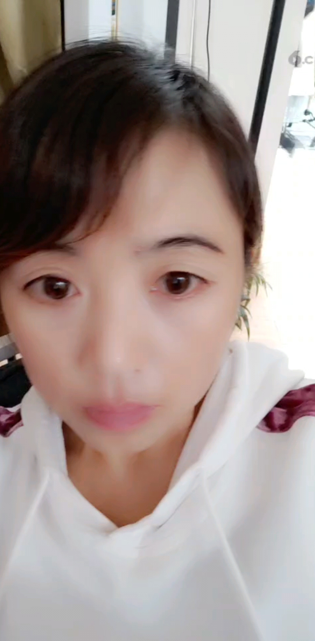 由于上班太累，晚上不直播哦😘