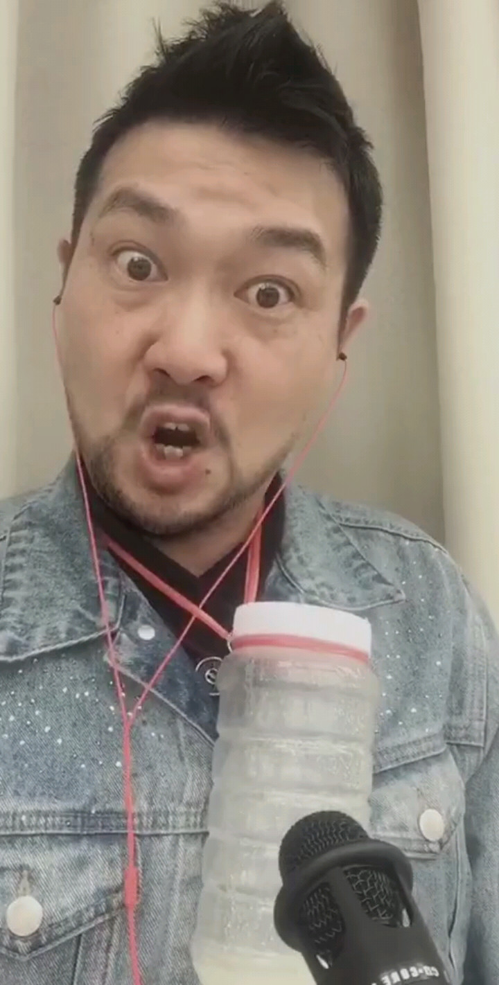 谁是我？我是谁？时光变成了盗贼