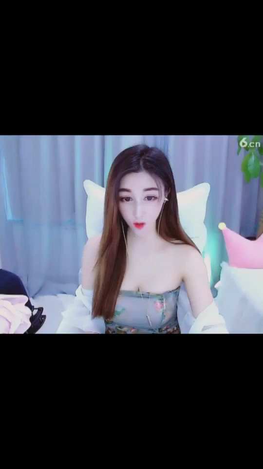 小姐姐好漂亮