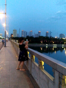 好漂亮的小姐姐