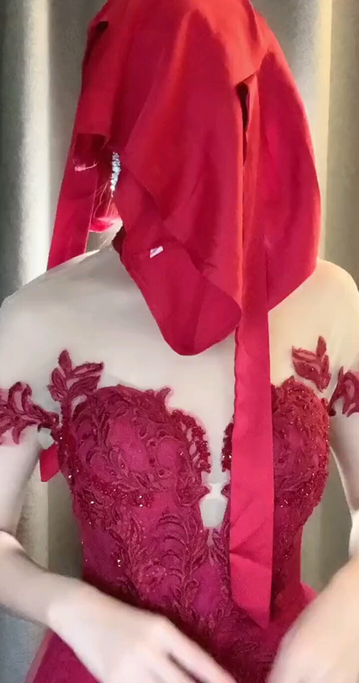 懂的人比钱重要，能用钱解决的问