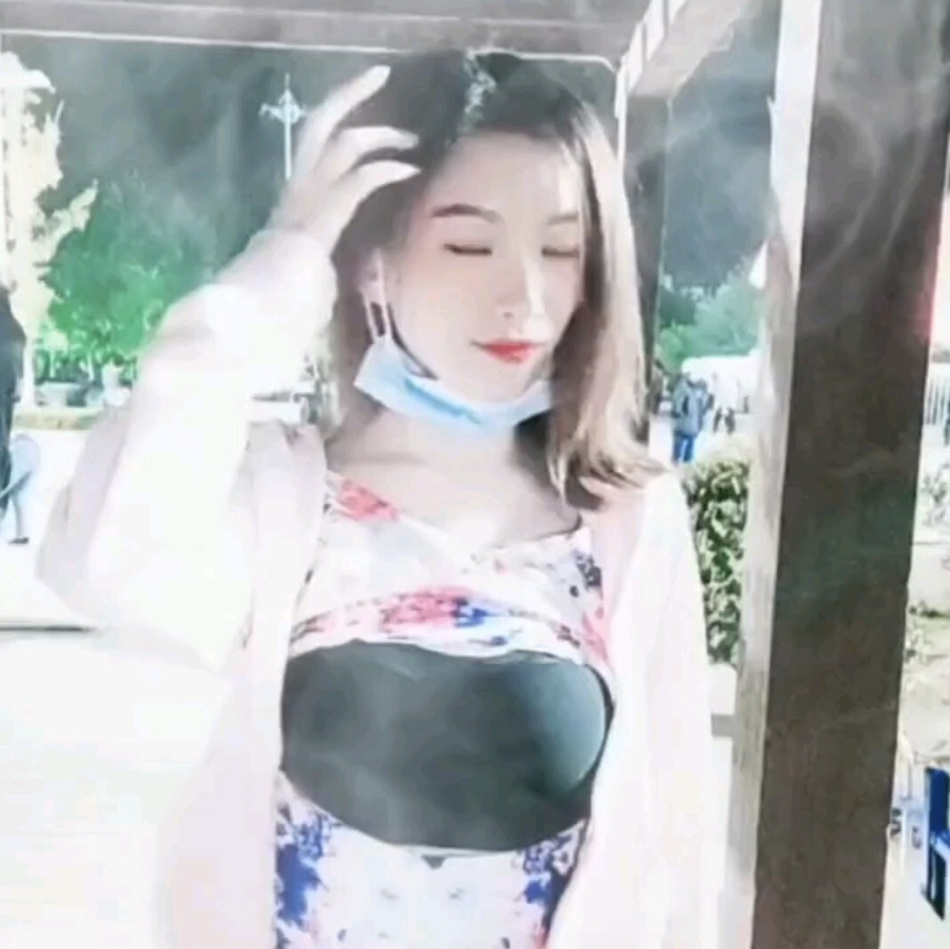帅哥😘留步👙海报
