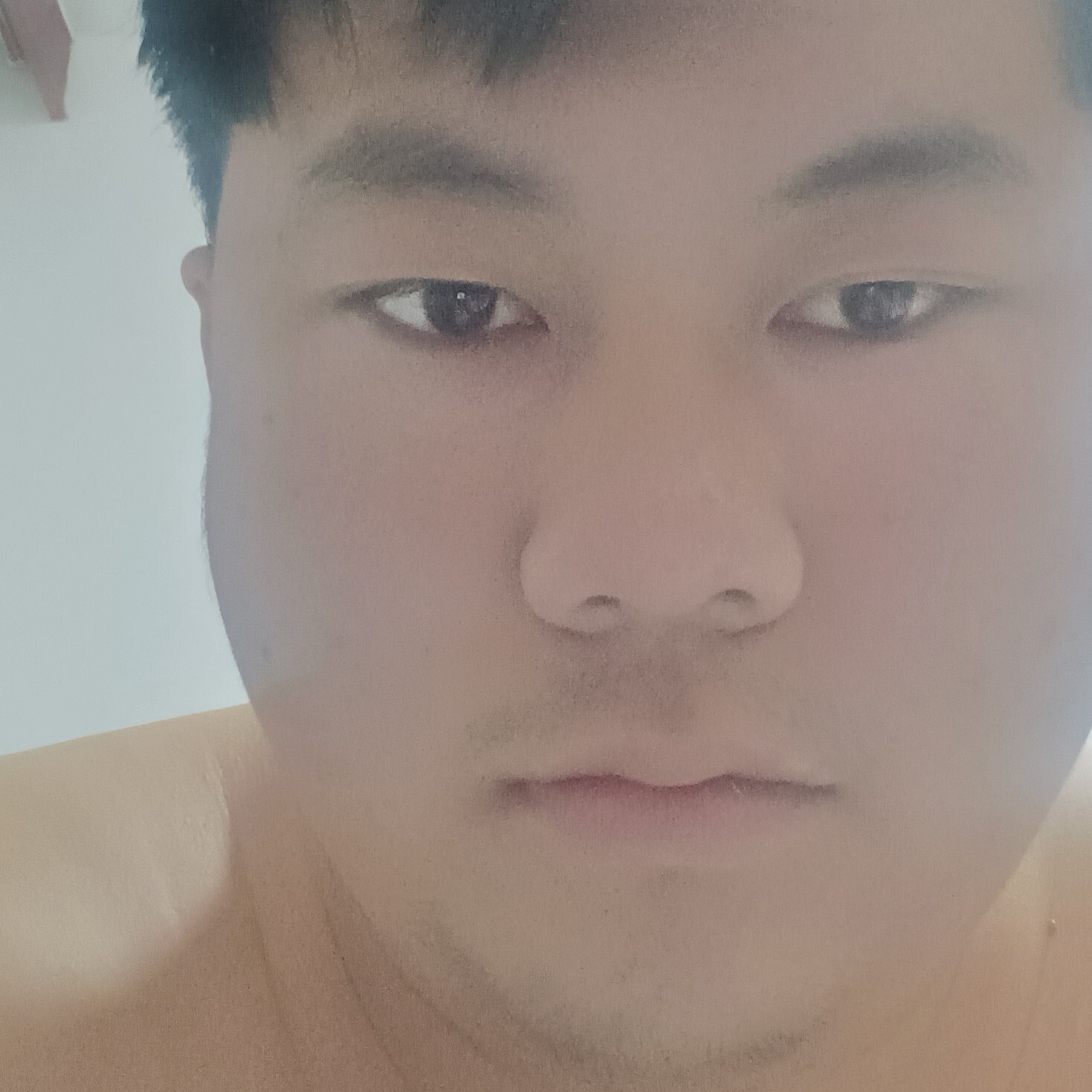 周国辉b海报