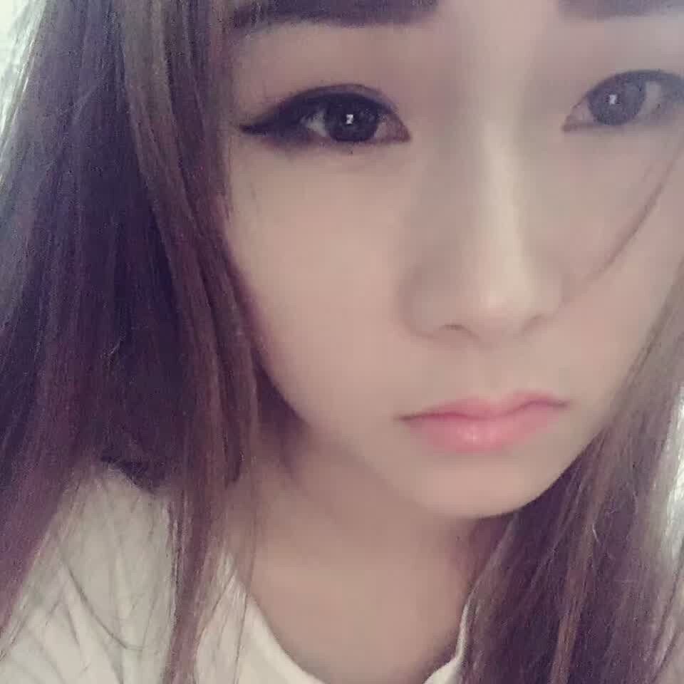 爱是你我*j$海报