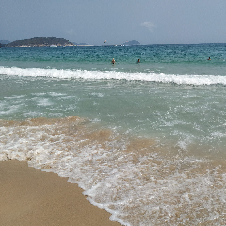 火。芊芊海报