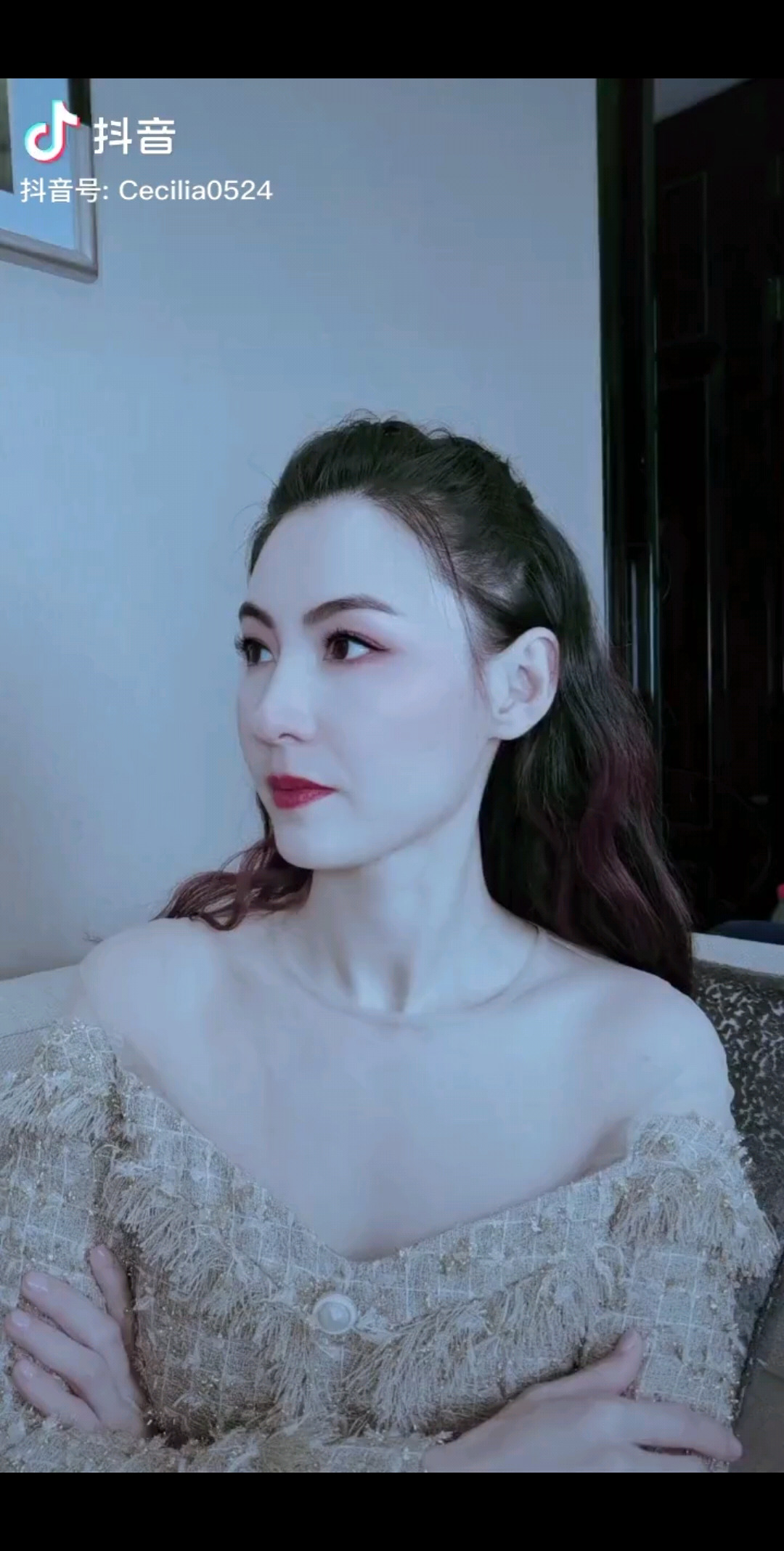 风吹燕儿落
