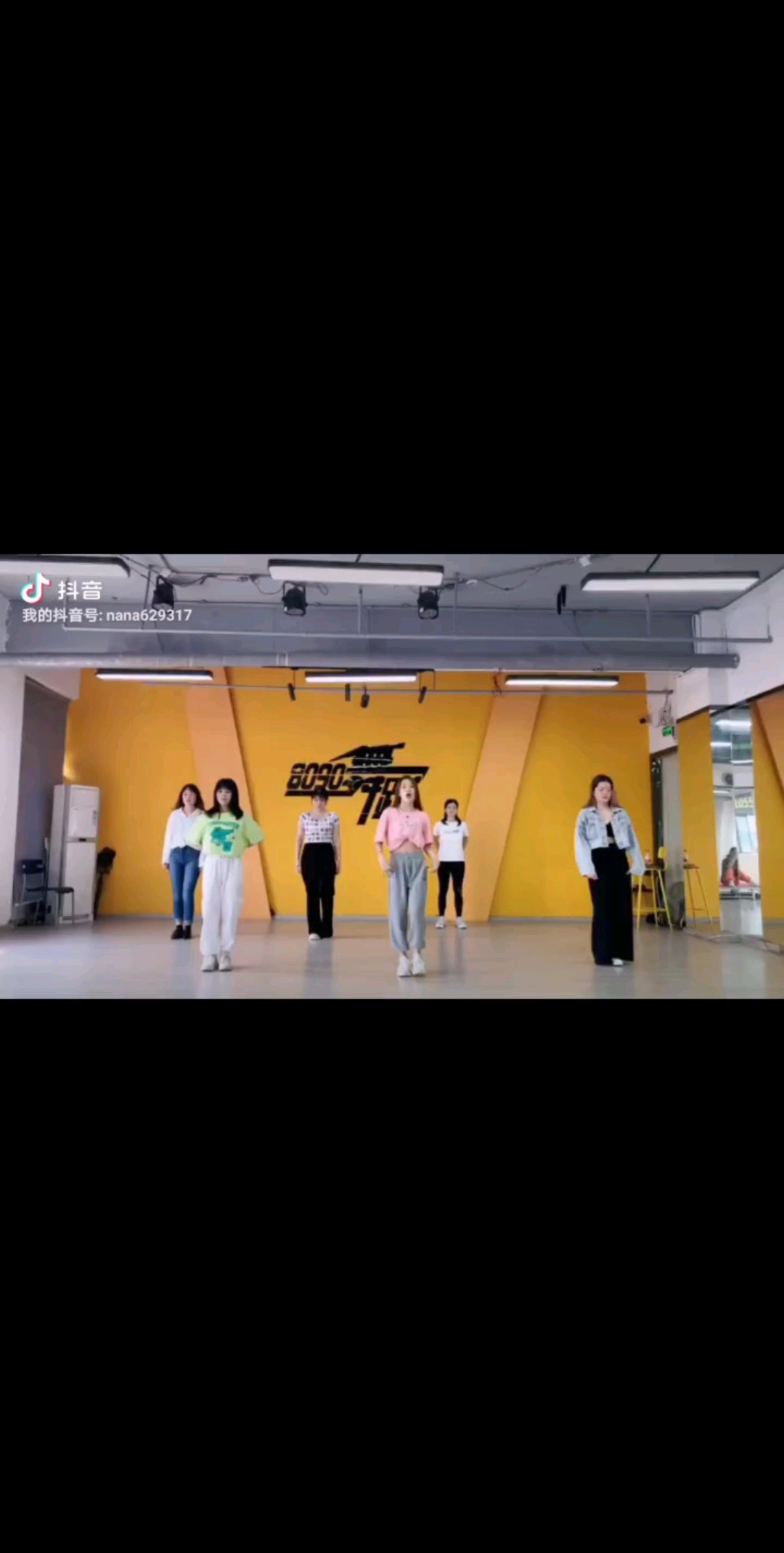 三月请对我好一点