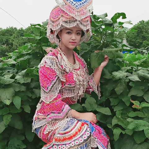 {王月}海报