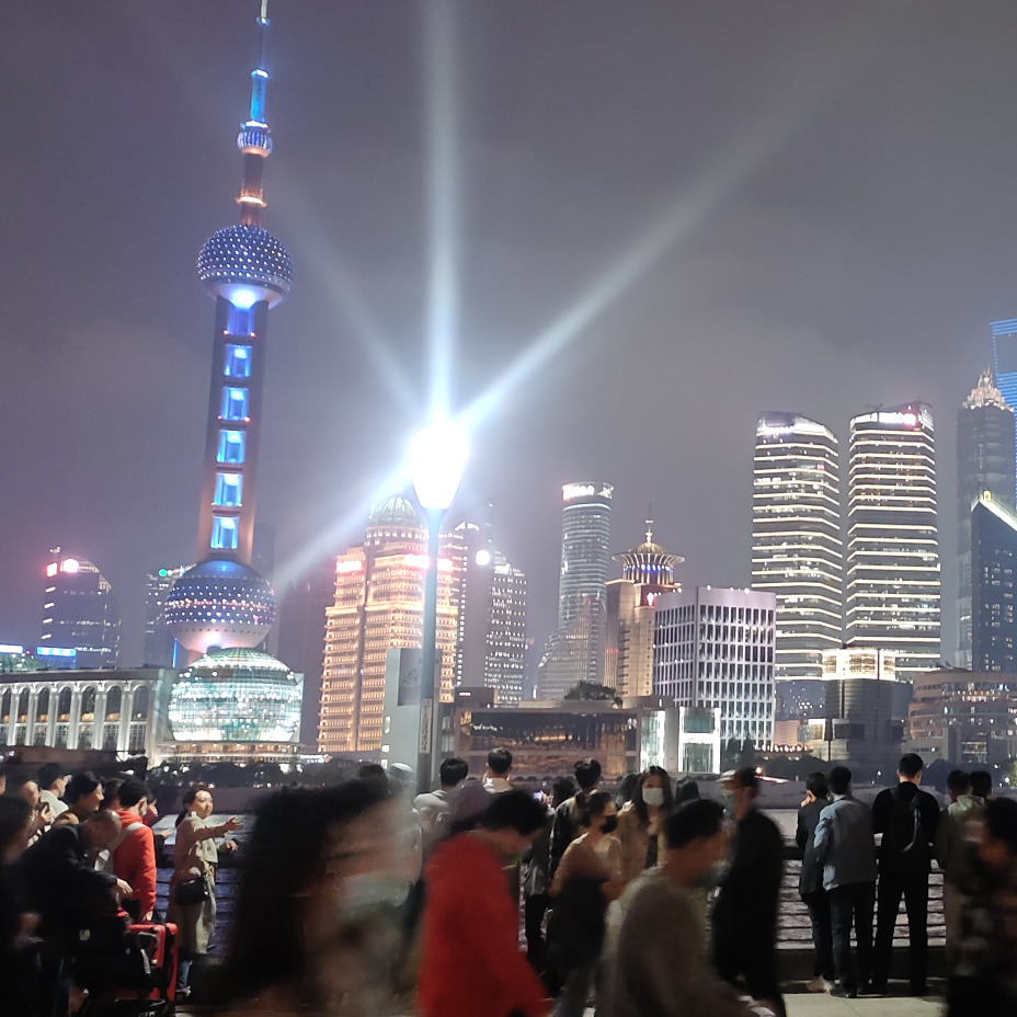 初秋十六海报