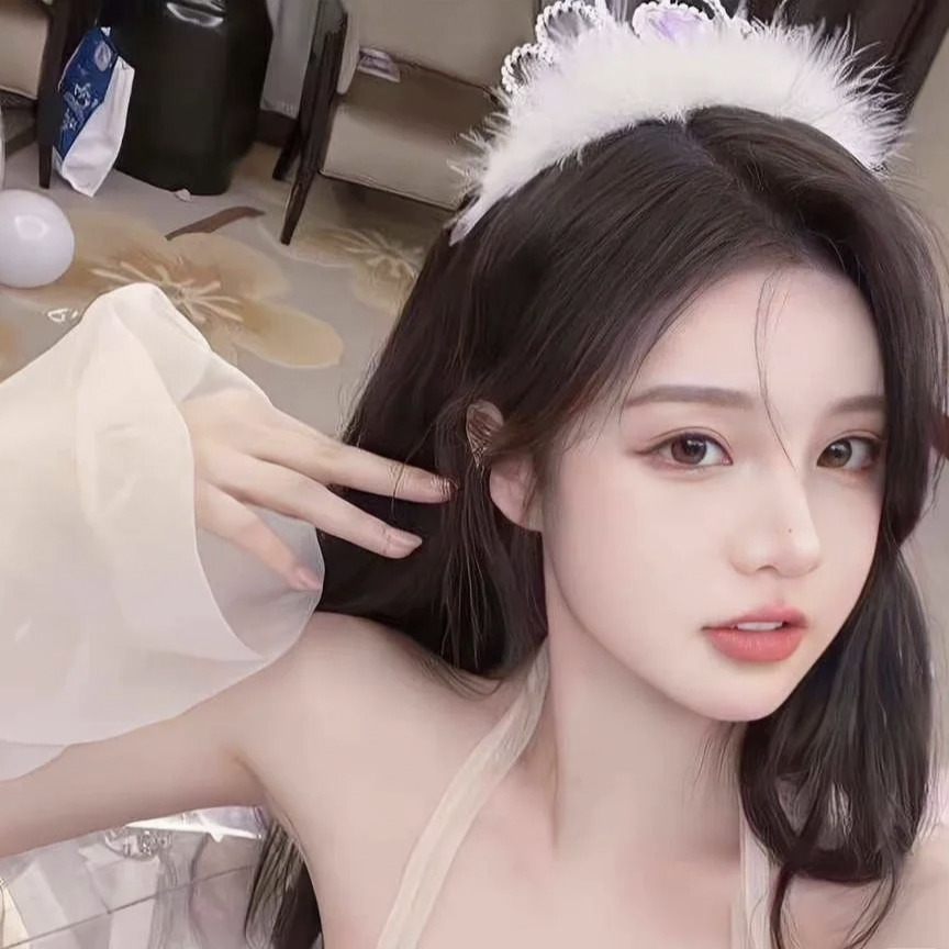 🦄南曦✨海报