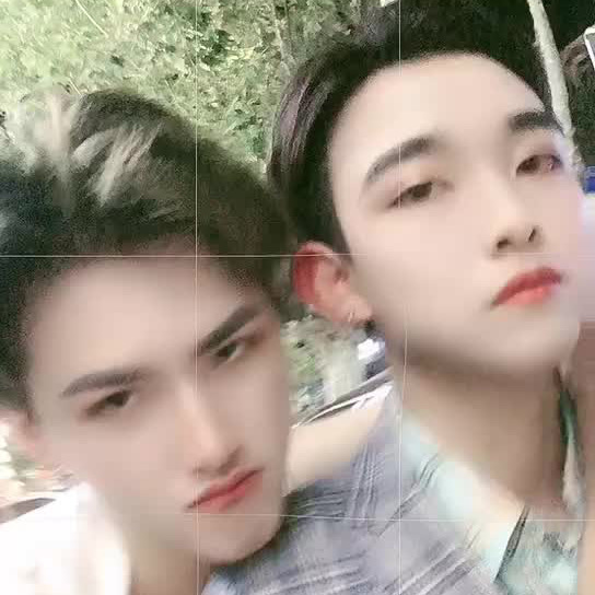 惊恐的瑶瑶海报