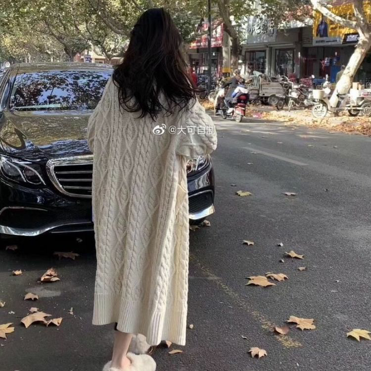 七彩人间海报