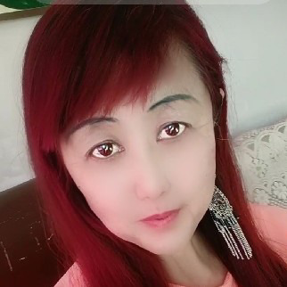 小山村姑海报