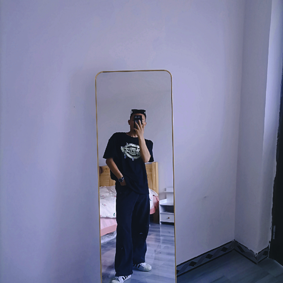 萌新宝宝qyTHui海报