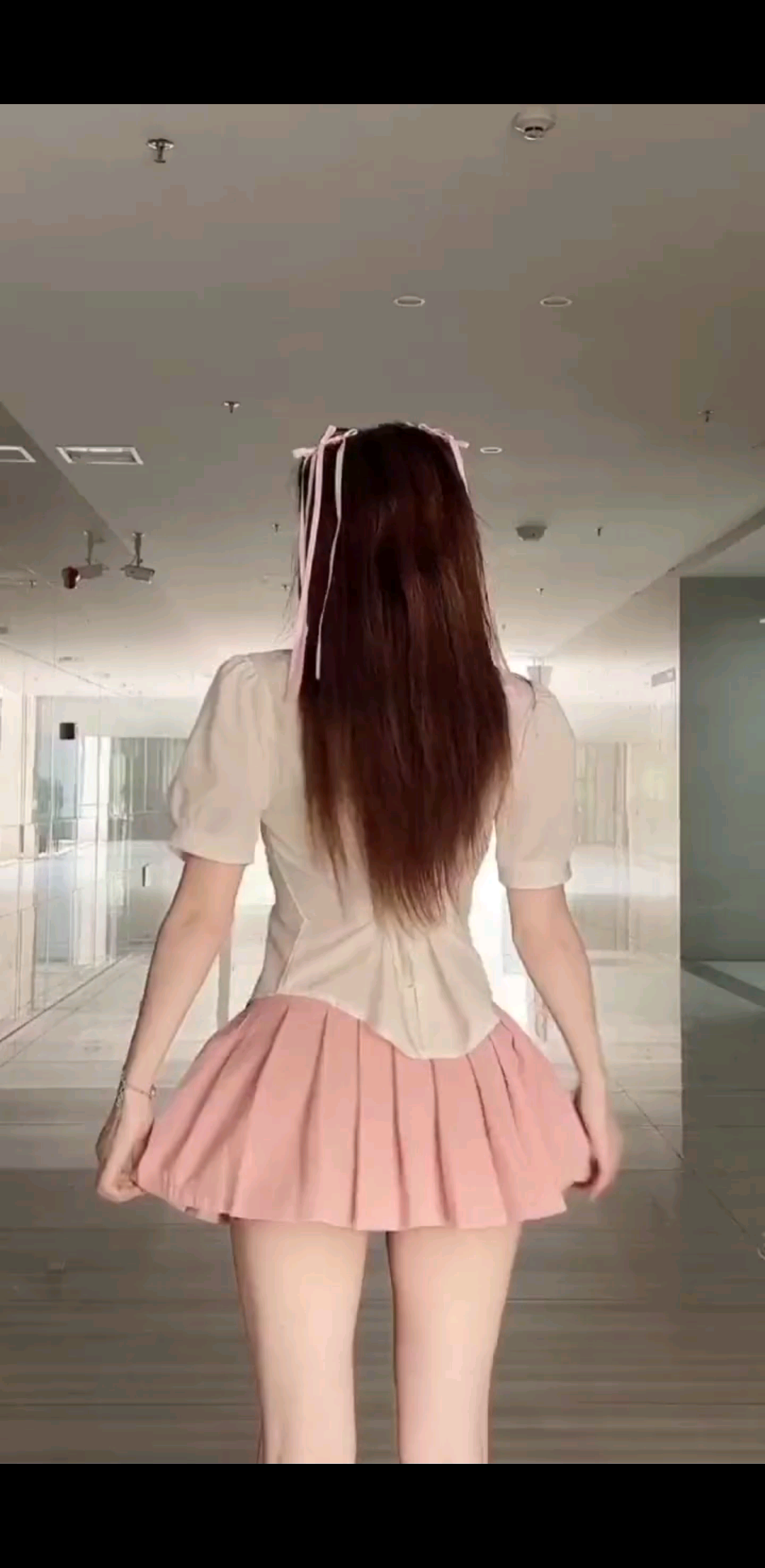 我只想卖个萌😝