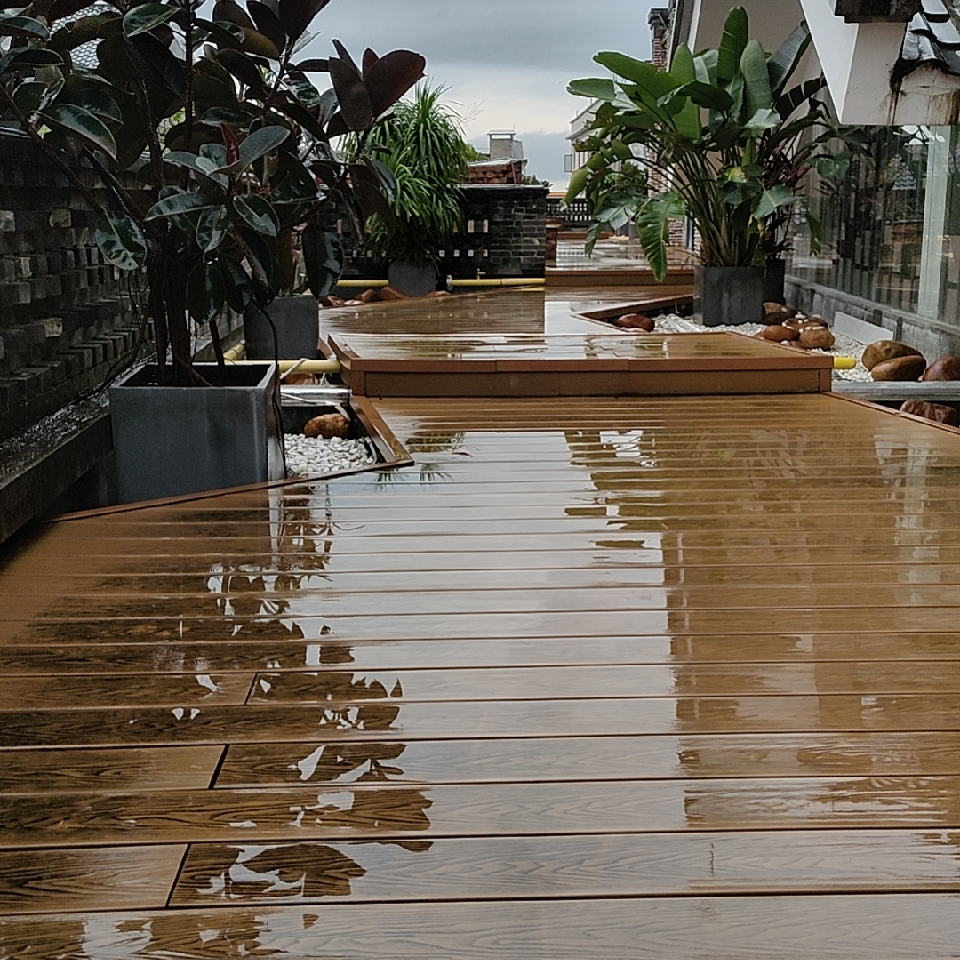 ♬雨落成线海报