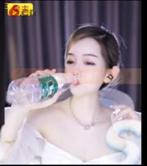 真的没喝多「前天见面的女孩都说我有个好身体 过了那么久我才知道酒精是我生命」