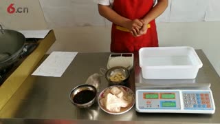 油炸臭豆腐做法视频，臭豆腐的制作过程视频